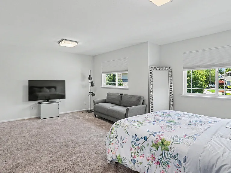 17337 SE 185th Pl — Photo 24