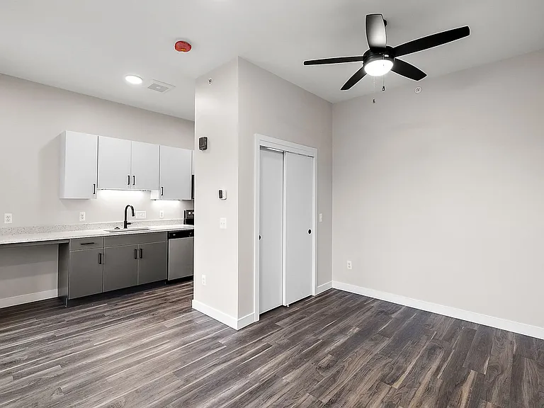 7631 E Lafayette St — Photo 89