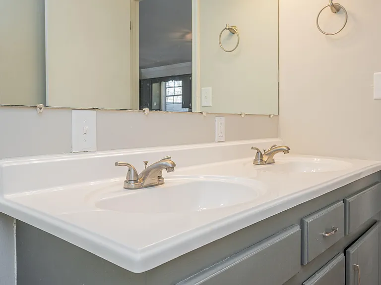 54 Worthington Dr #2 — Photo 21