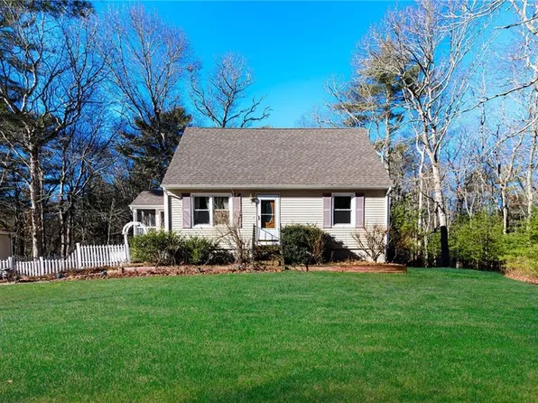 225 Hazard Rd, West Greenwich, RI 02817