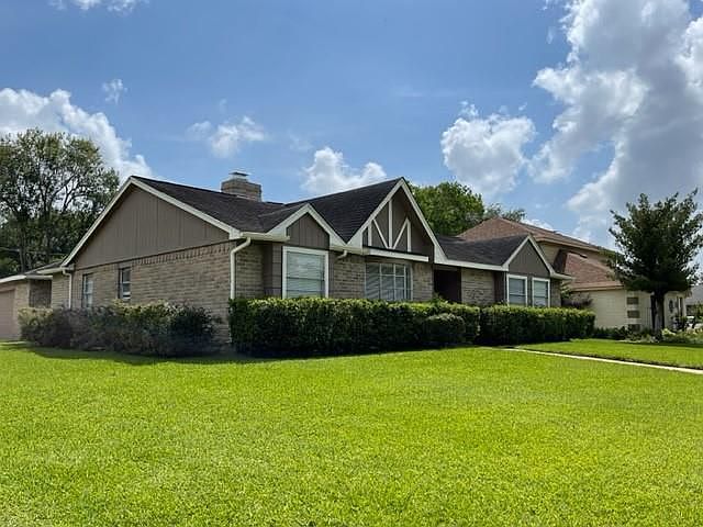 1st image of 3303 High Pine Ct