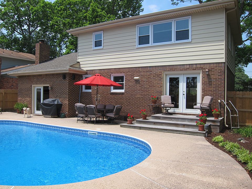 Pool/deck