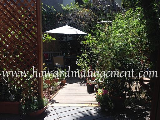 1st image of 613 1/2 Ocean Park Blvd