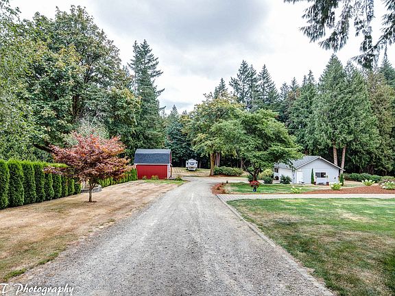 3rd image of 18821 NE 50th Ave