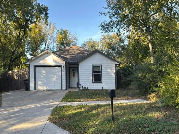 3125 Millet Ave, Fort Worth, TX 76105