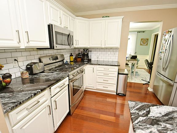 5th image of 21858 E Sandy Hill Ln
