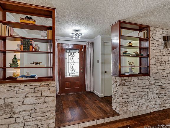 4th image of 4426 Cypress Woods