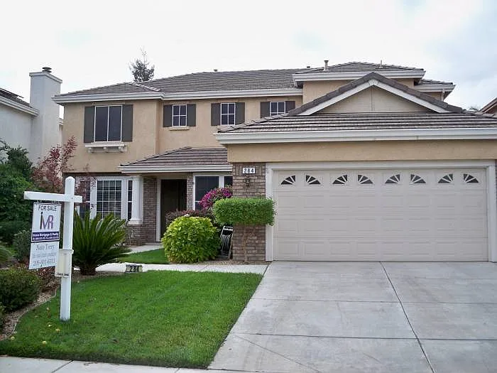 284 Ridgeview Dr photo 1