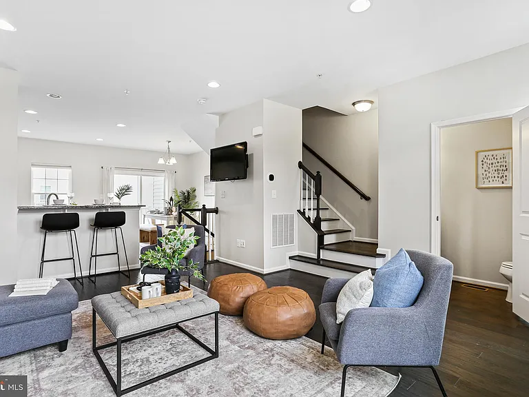 7610 Golden Slumber Ln — Photo 6