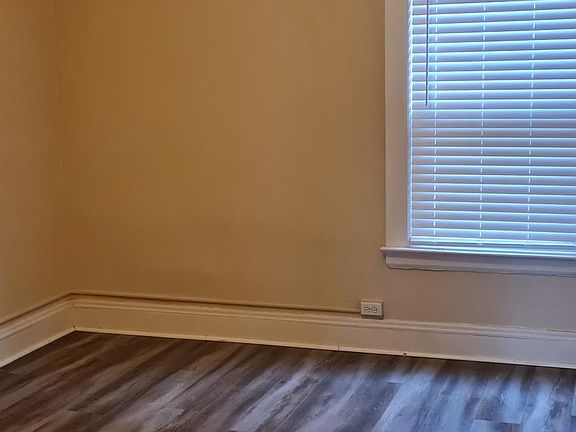 5th image of 11124 Clifton Blvd #7