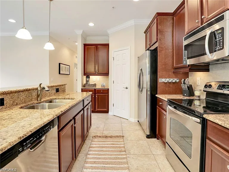 23430 Alamanda Dr #203 — Photo 8