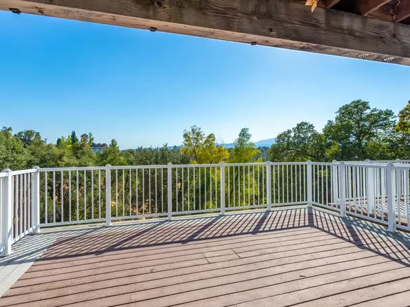 410 Buckeye Terrace, 410 Buckeye Ter APT 2, Redding, CA 96003