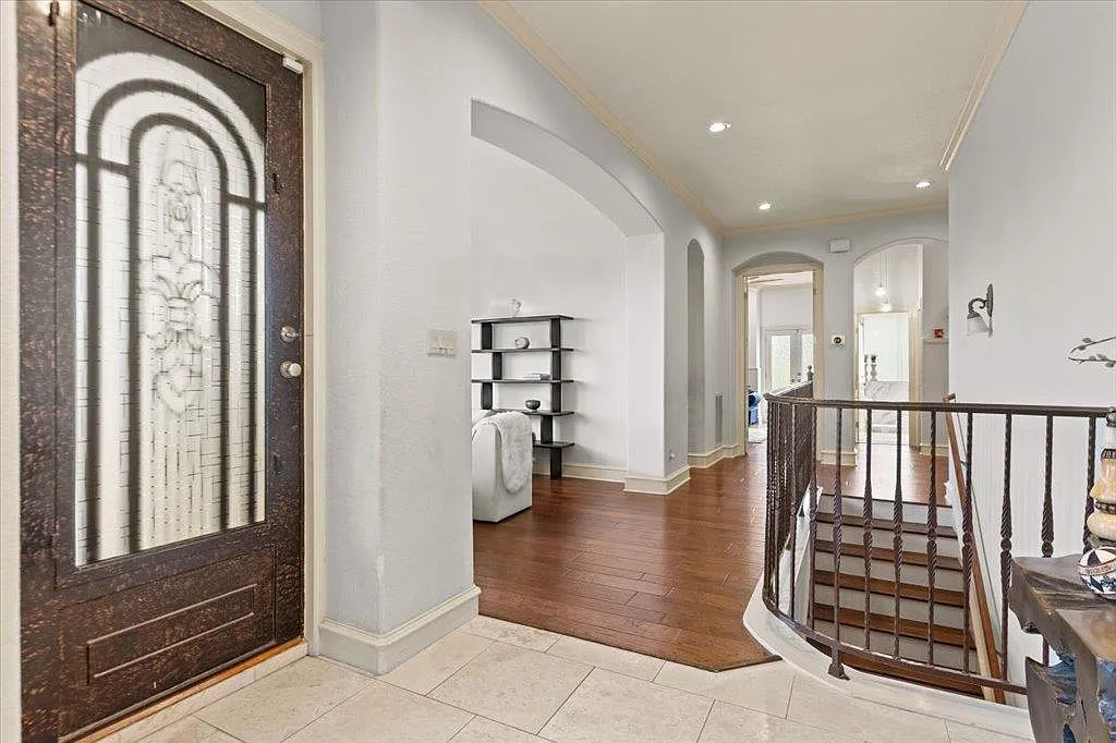 4 bed, 3.0 bath, 3423 sqft, $5,500 — Photo 4