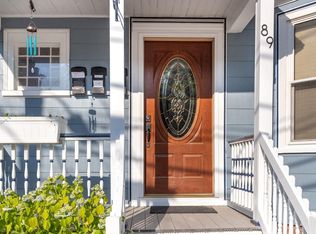 89 Holworthy St #3, Cambridge, MA 02138