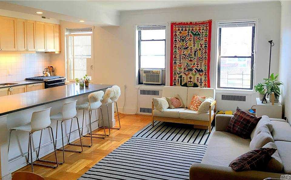 1st image of 135 Hawthorne St APT 6H