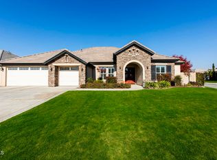 8702 Forest Oaks Ave, Bakersfield, CA 93312