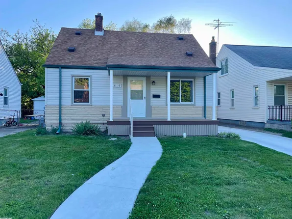 21119 Beechwood Ave, Eastpointe, MI 48021