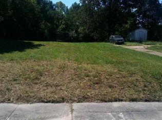 759 Flynn Rd #W-16, Memphis, TN 38109