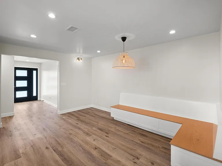 2726 Andreo Ave — Photo 10