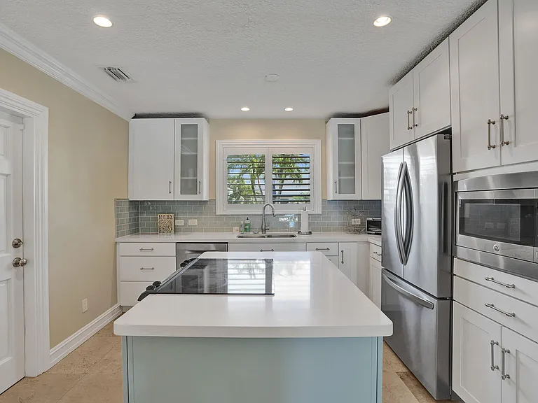 248 Codrington Dr — Photo 14