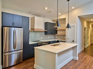 4060 Walton Creek Rd UNIT 208, Cincinnati, OH 45227