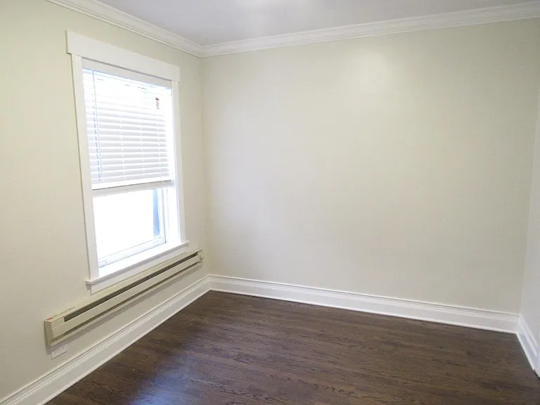 2129 N Dayton St #101 — Photo 6