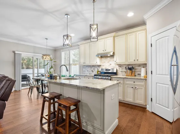 3724 Massey Ridge Ct, Raleigh, NC 27616