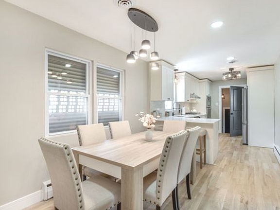 5th image of 3507 W 79th St