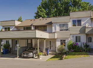 2830 W Bourquin Cres #12, Abbotsford, BC V2S 5N8