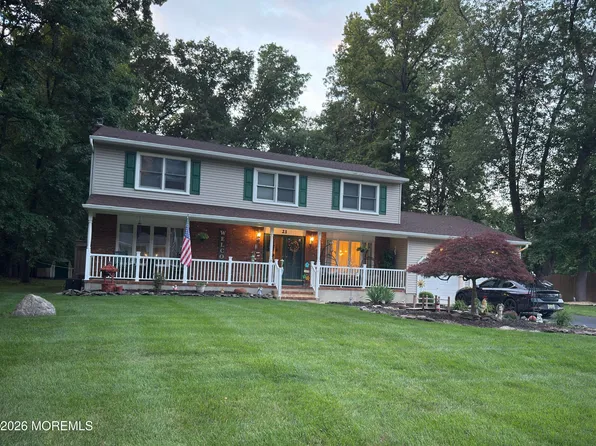 21 Howe Lane, Freehold, NJ 07728
