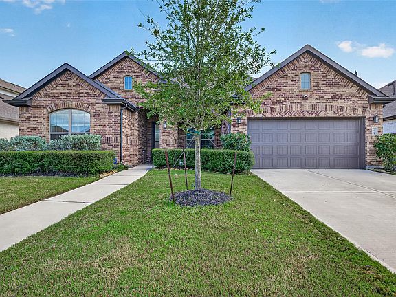 2nd image of 5814 Lavaca Ln