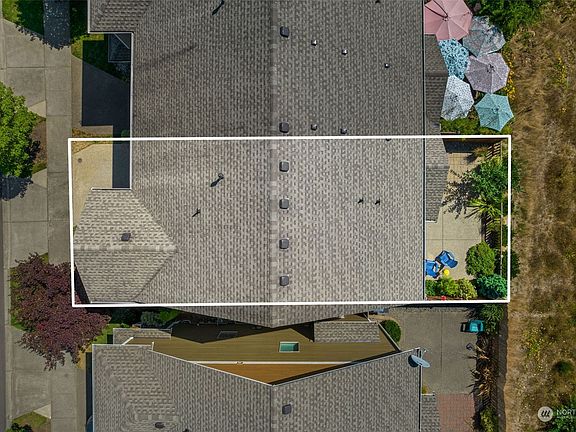 4th image of 4247 Magnolia Drive SE