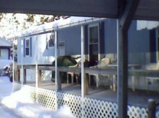 8 Daisy Ln, Franklin, NH 03235