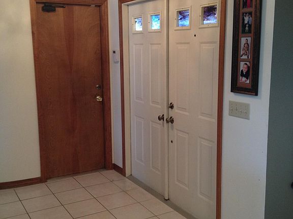 2nd image of 408 SE Skipper Lane