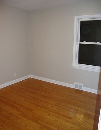 Lower Bedroom 2