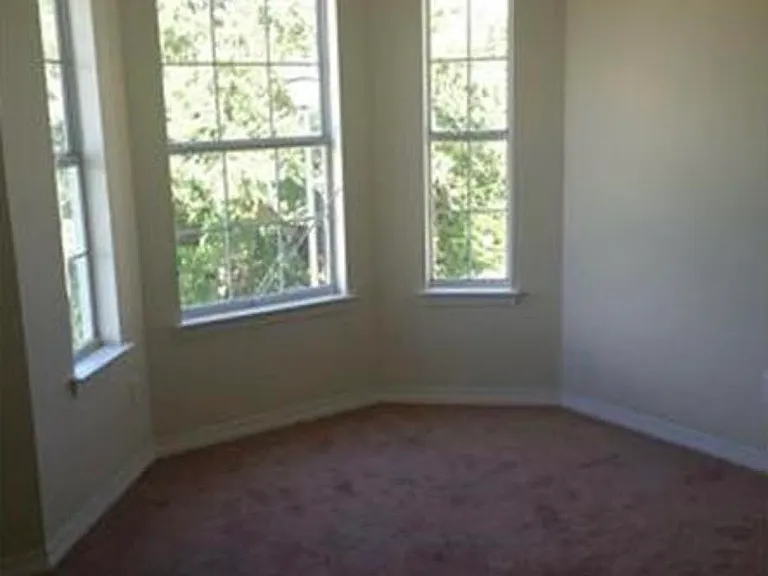 7 Grand Lido — Photo 4