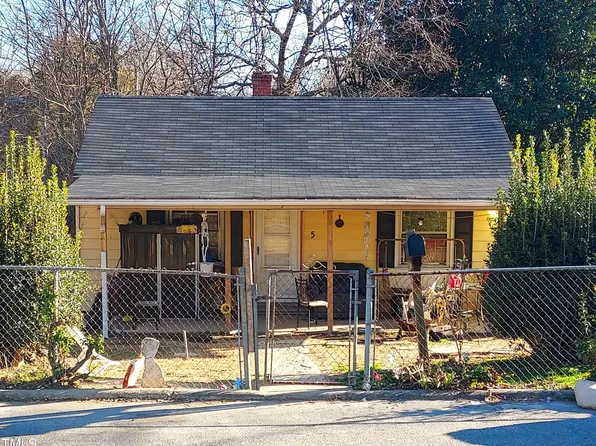 5 Circle Dr, Reidsville, NC 27320