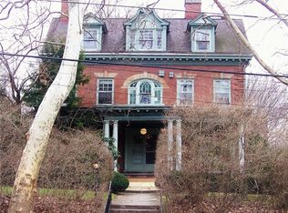 5622 Bartlett St, Pittsburgh, PA 15217