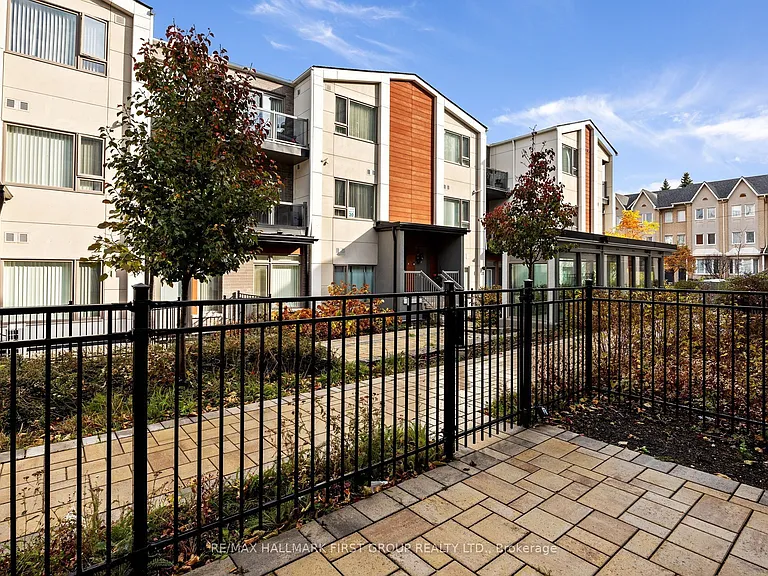 60 Orchid Place Dr #8 — Photo 22