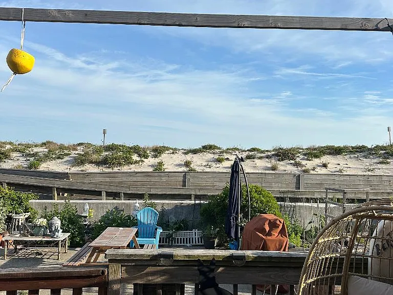 1107 Ocean Blvd — Photo 7
