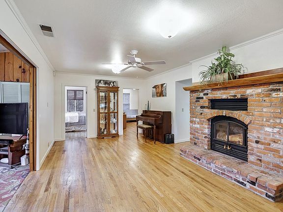 5th image of 12635 Boulder St