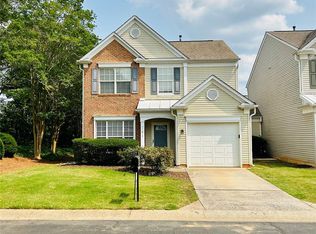 11815 Ballinger Ln, Charlotte, NC 28277