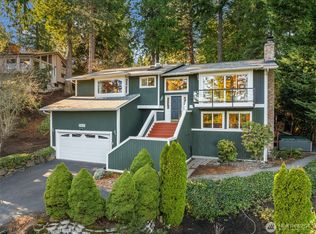 18945 NE 20th Ct, Redmond, WA