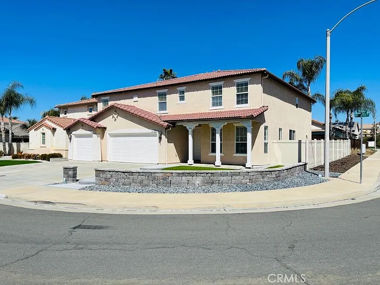 29720 Rossiter Rd — Photo 1