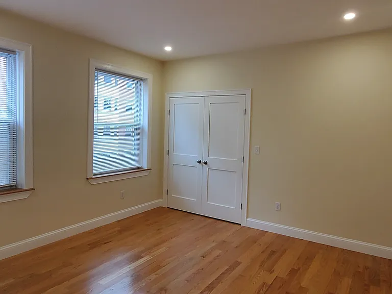 91 Kilmarnock St. — Photo 15