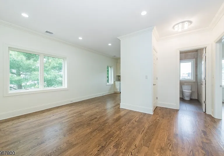 95 Bloomfield Ave #1 — Photo 3
