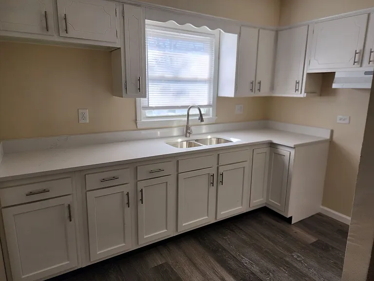 4306 Shady Villa Dr — Photo 25