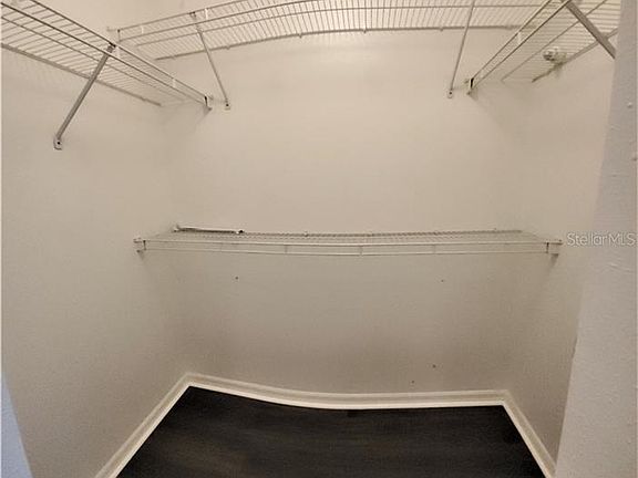 5th image of 1033 Cannock Dr