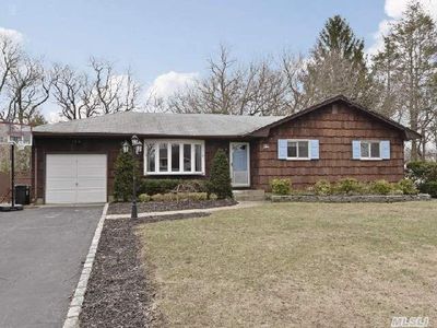 10 Linda St, Port Jefferson Station, NY, 11776