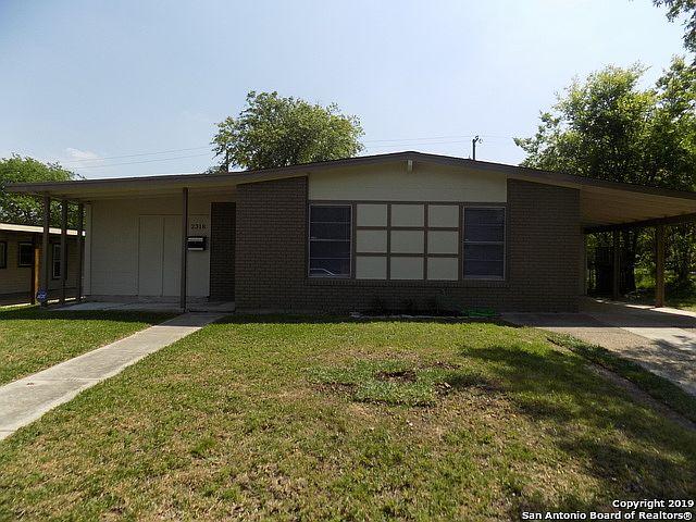 1st image of 2318 Glen Ivy Dr